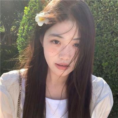她不知道那些鸟的名字